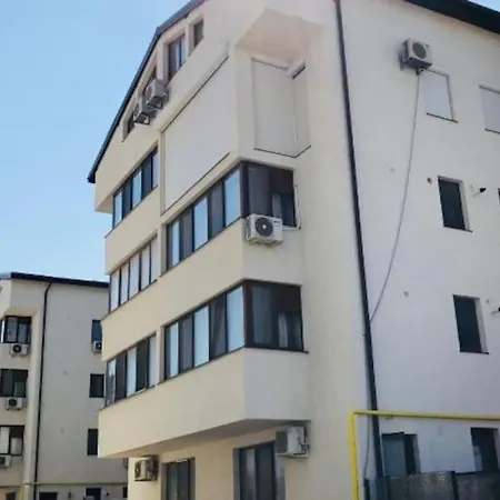 Sunshine Apartment *